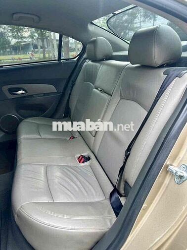 Chevrolet Cruze 2010 Vàng cát 79.000 km