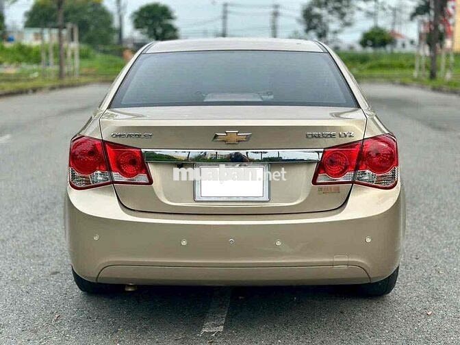 Chevrolet Cruze 2010 Vàng cát 79.000 km