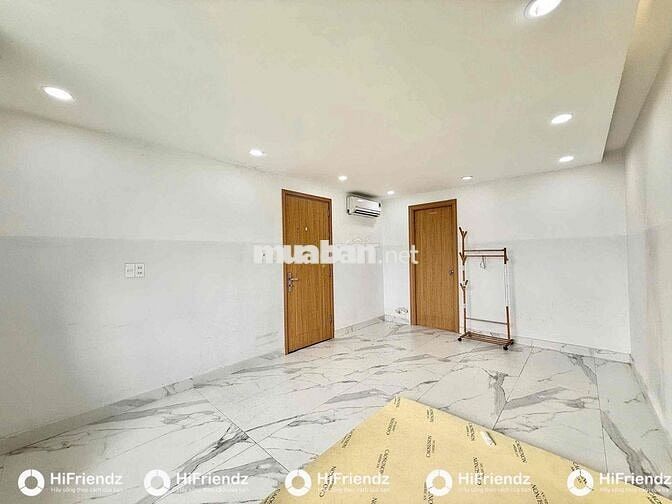 STUDIO MỚI XÂY - FULL NỘI THẤT - TÁCH BẾP - CỬA SỔ NGAY HL2 - GẦN 4 XÃ