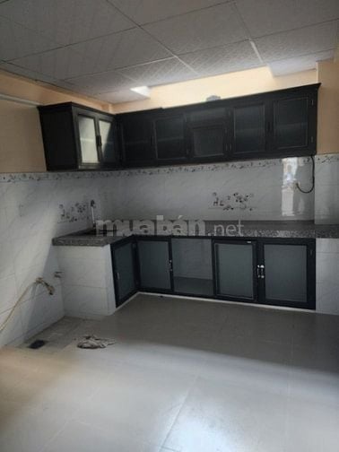 Cho thuê nhà nguyên căn 10+m ra đường CMTT