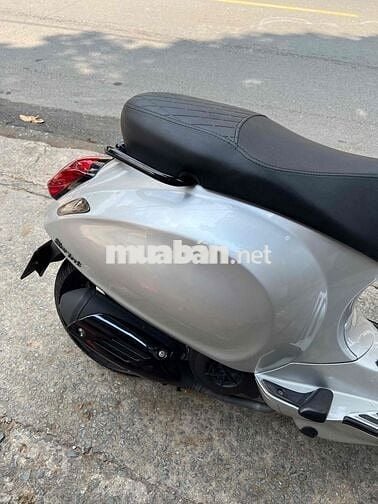 Piaggio Vespa Sprint 125cc Bạc Posche