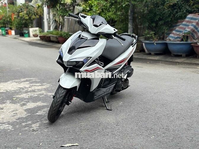 🌈 Honda Air blade 125 Đk 2017 BS62 chính chủ