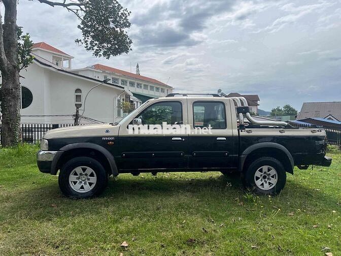 Ford Ranger 2004 Dầu Số sàn Vàng cát