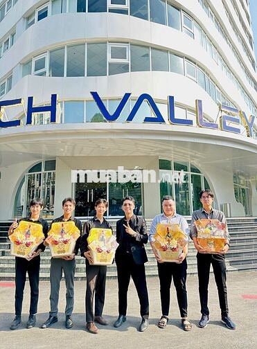 *** 6 NHÂN VIÊN VĂN PHÒNG QUẬN 12