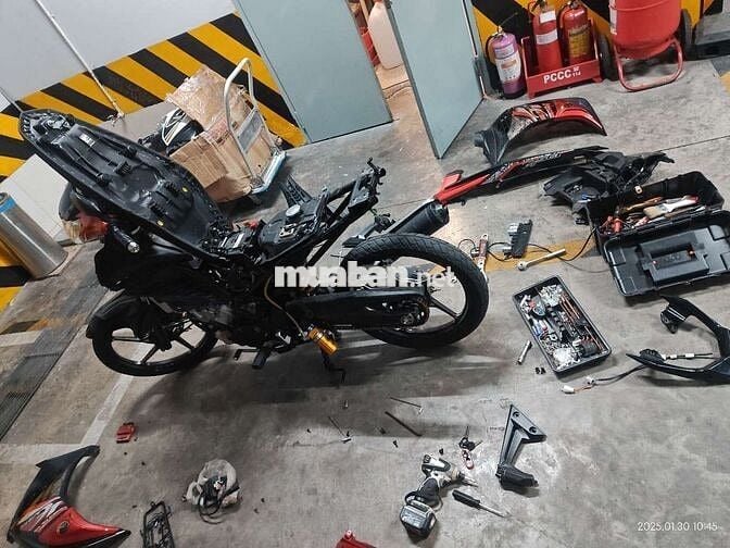 Yamaha Exciter 150 Trắng đen 57zz full 150