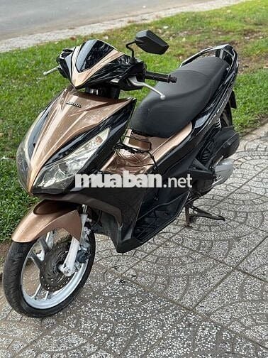 Honda Air Blade 125 Fi 2014 Biển 65 -Máy cực êm