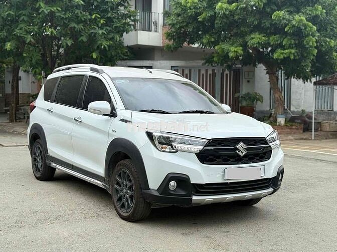 Suzuki XL7 Hybrid 2024 xe gia đình full bảo dưỡng