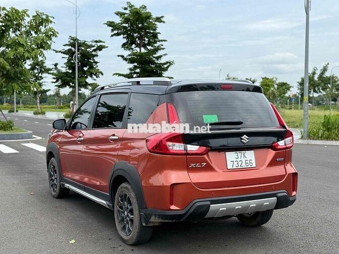 Suzuki XL7 Hybrid 2025 xe lướt 1v2km full hãng