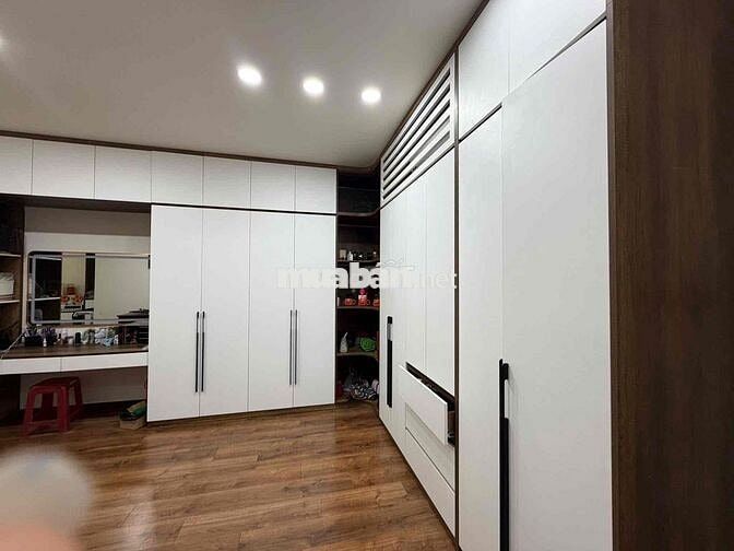 CẦN CHO THUÊ NHÀ FULL NỘI THẤT MẶT TIỀN AN DƯƠNG VƯƠNG.