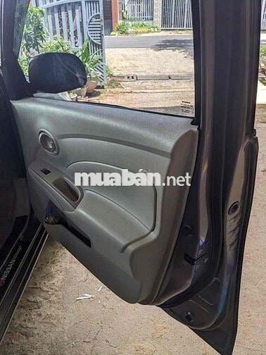 Nissan Sunny 2016 Xám 5 chỗ