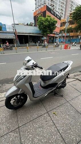 Honda Lead FI 2019 Bạc