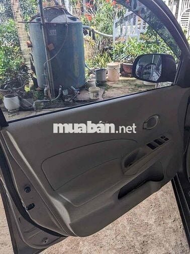Nissan Sunny 2016 Xám 5 chỗ