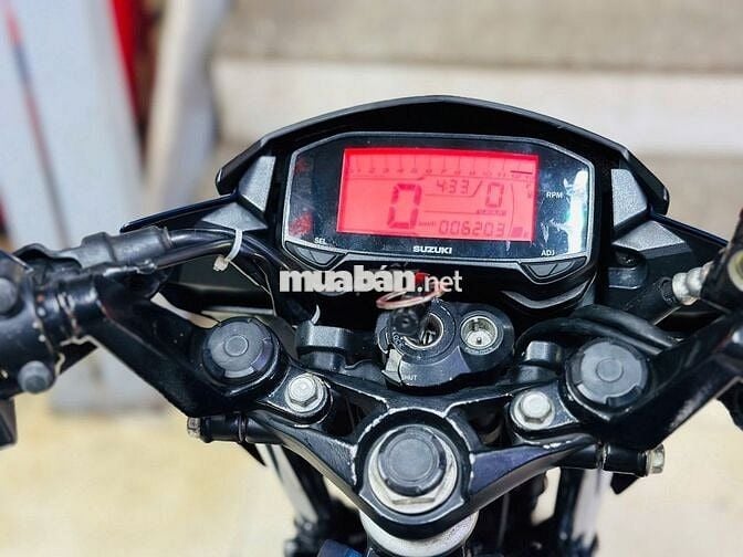 XE MÁY THỊNH PHÁT- SATRIA XANH SẦN ĐI LƯỚT