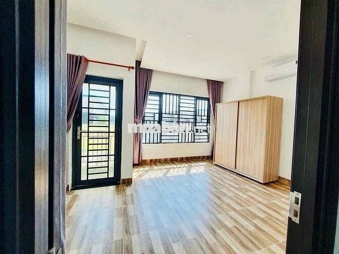 NHÀ HOÀN THIỆN KHU OASIS CITY - VỊ TRÍ ĐẸP - GIÁ NGỘP - CHÍNH CHỦ BÁN