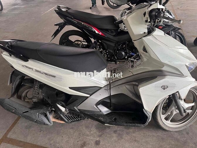 Honda Air Blade 2016 Trắng chạy êm