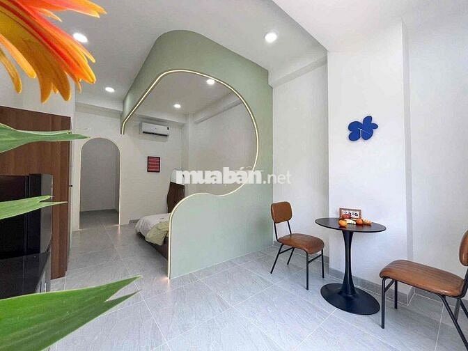 CHO THUÊ CĂN HỘ CỬA SỔ THOÁNG, NỘI THẤT ĐẦY ĐỦ GẦN UEH, BÁCH KHOA Q10