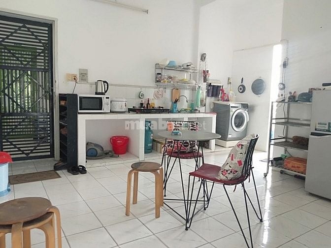 Cần cho thuê căn hộ chung cư Phú Lợi D2 - Phạm Thế Hiển - P.Bình Đông,