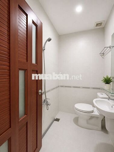 PHÒNG MỚI CỬA SỔ GẦN CO.OP NGUYỄN KIỆM - VÒNG XOAY NGUYỄN THÁI SƠN