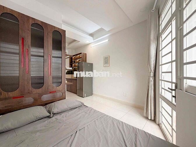 1PN - tách bếp Ban công Lầu 1 thoáng kế bên CV Văn Hoá Phú Nhuận