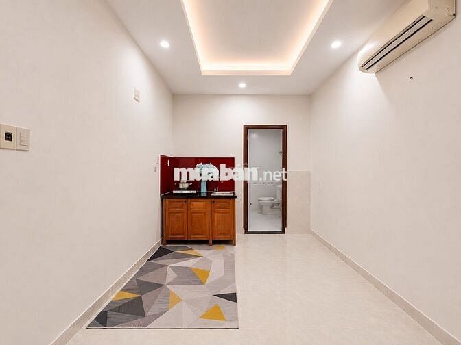 PHÒNG MỚI CỬA SỔ GẦN CO.OP NGUYỄN KIỆM - VÒNG XOAY NGUYỄN THÁI SƠN