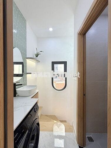 NHÀ MỚI 3 TẦNG FULL NỘI THẤT - 2 PN 3WC - DTSD 41M2 - SÁT MẶT TIỀN