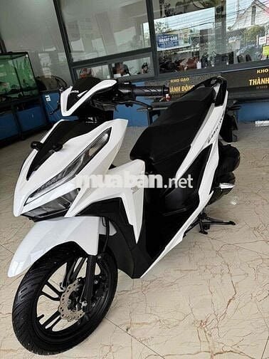 Honda Vario 150 6000 km Trắng