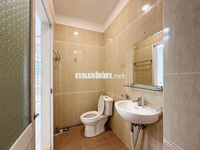 1PN - tách bếp Ban công Lầu 1 thoáng kế bên CV Văn Hoá Phú Nhuận