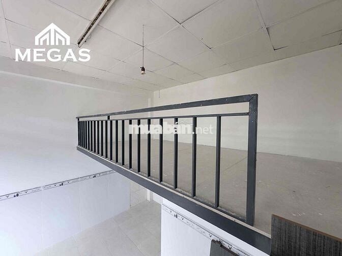 CHO THUÊ PHÒNG GÁC BAN CÔNG THOÁNG GẦN CÔNG THƯƠNG VĂN HIẾN