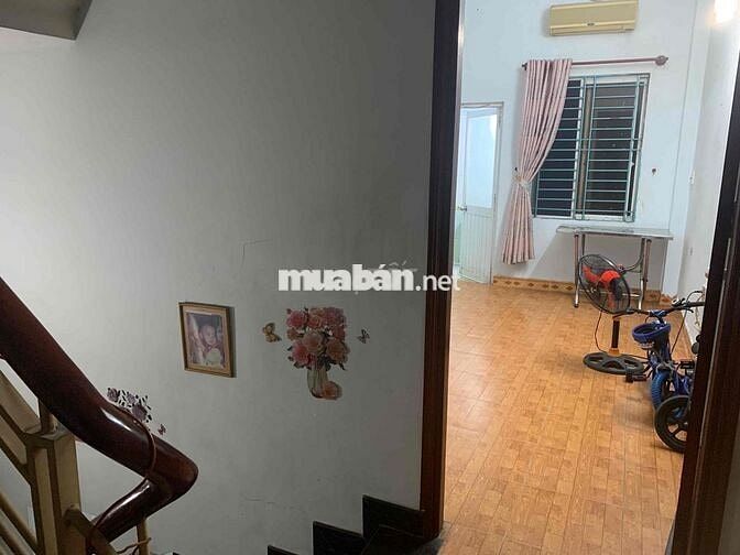 Cho thuê phòng trọ đường Bùi Văn Ngữ, quận 12