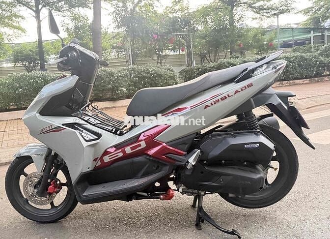 Honda Air Blade 160 ABS 2025 Xám đỏ