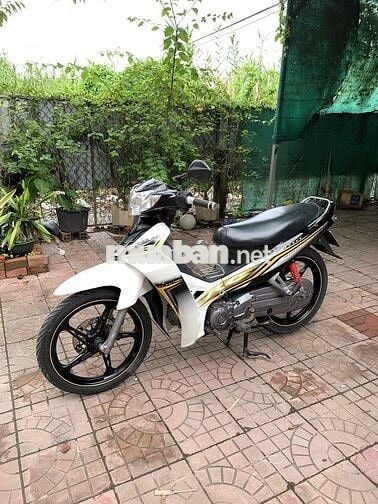 Yamaha Sirius 2016 Trắng
