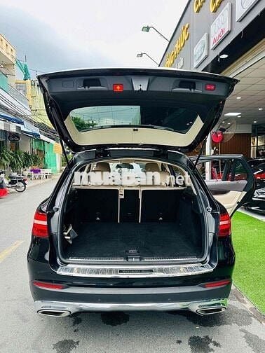Mercedes-Benz GLC 200 Model 2019