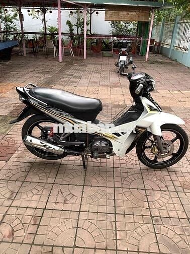 Yamaha Sirius 2016 Trắng