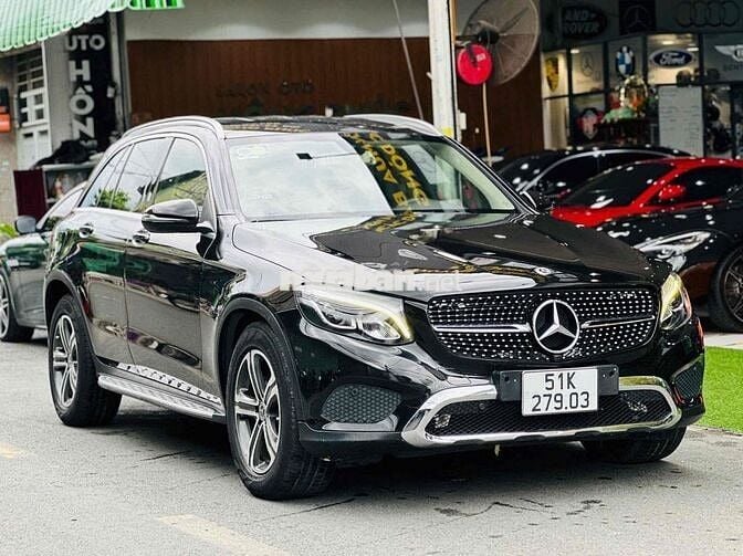 Mercedes-Benz GLC 200 Model 2019