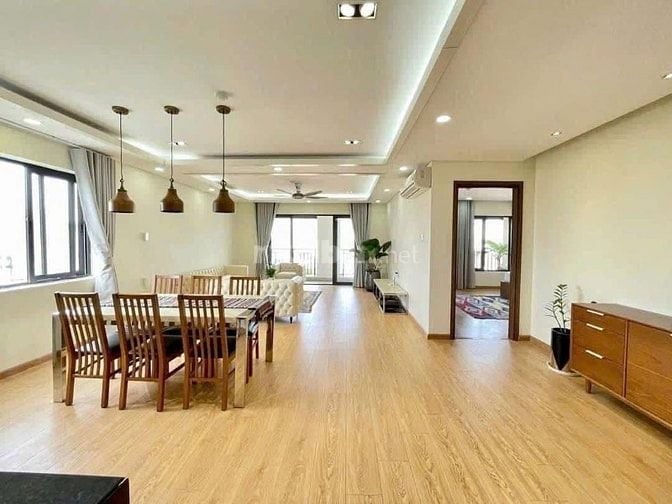 Căn hộ cao cấp Phúc Yên, P15,Tân Bình 120m2, 3p ngủ giá 14tr/th