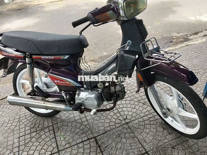 Honda Dream II Tím
