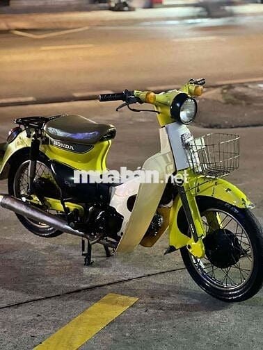 Honda cánh én đầu gù 1979 nhập kho bên nhật 80%