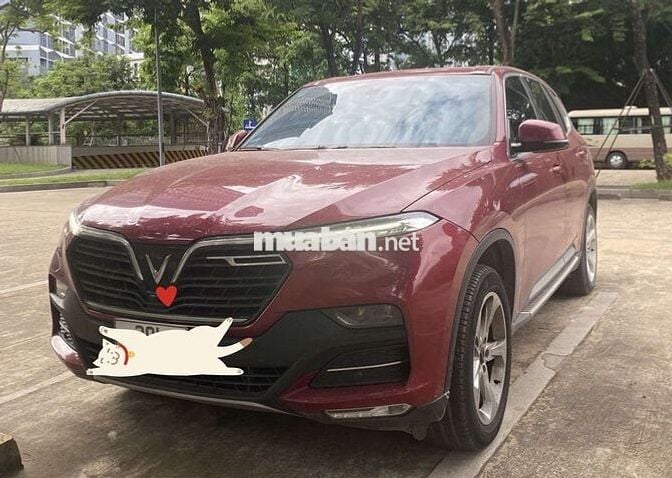 Vinfast Lux SA2.0 Base 2020 35.000 km Đỏ