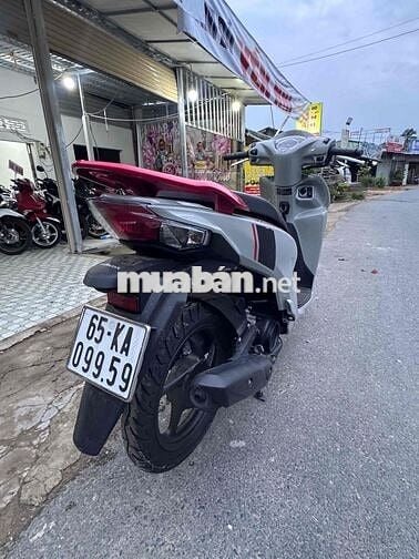 Honda Vision 2025 Xám 2000 km