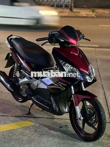 Honda Airblade 2009 màu  đỏ  tháilen ken mới 95 %