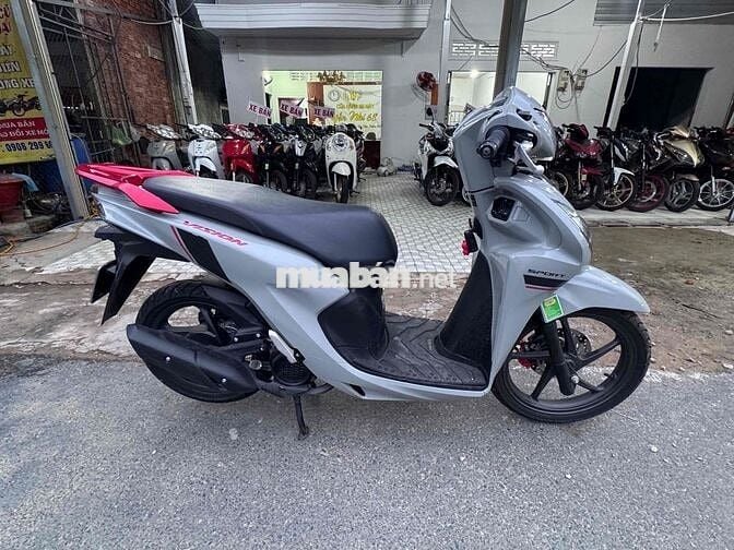Honda Vision 2025 Xám 2000 km