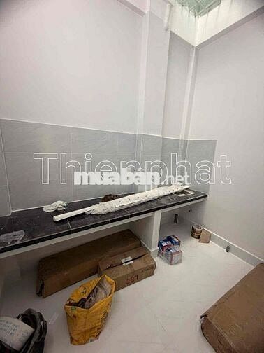 Mặt tiền Nguyên căn đường số sầm uất quận 7