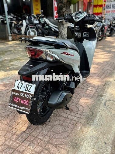 Honda SH 2025 ABS Xám xi măng 4000 km