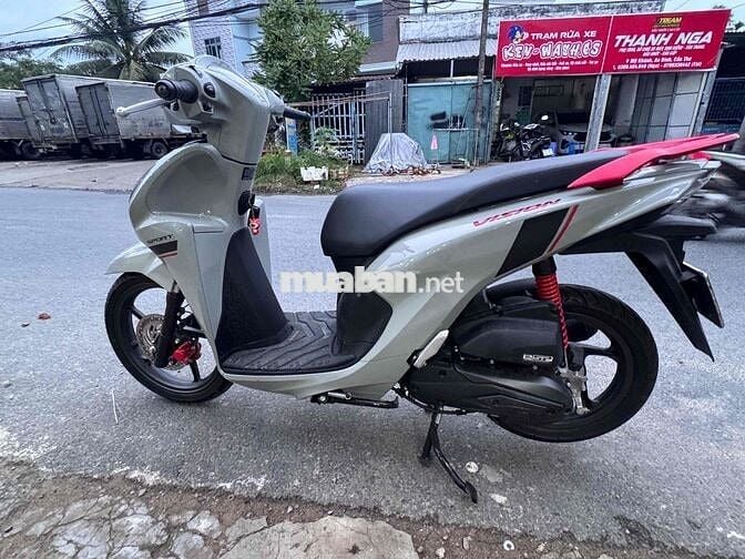 Honda Vision 2025 Xám 2000 km