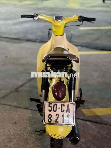 Honda cánh én đầu gù 1979 nhập kho bên nhật 80%