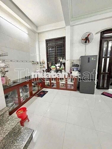 Nguyên căn 3PN gần Kcx tân thuận q7