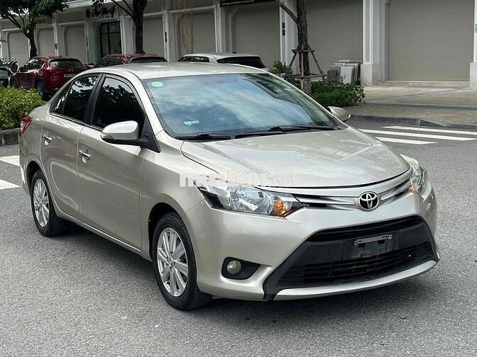 Toyota Vios E 2018 Số sàn Vàng cát