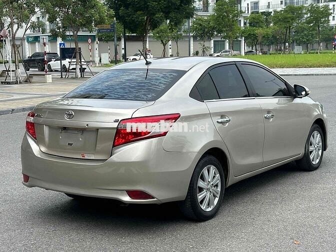 Toyota Vios E 2018 Số sàn Vàng cát