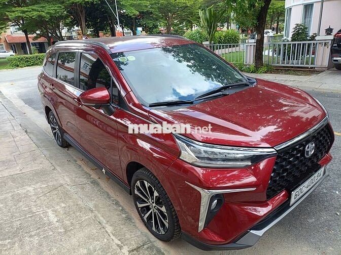Toyota Veloz Cross 2025 Đỏ Dưới 10.000 km