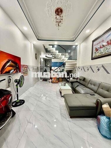 Gộp Bank - Luỹ Bán Bích 60m2(4x15), 3 tầng, Giá:5.6, Tân Phú